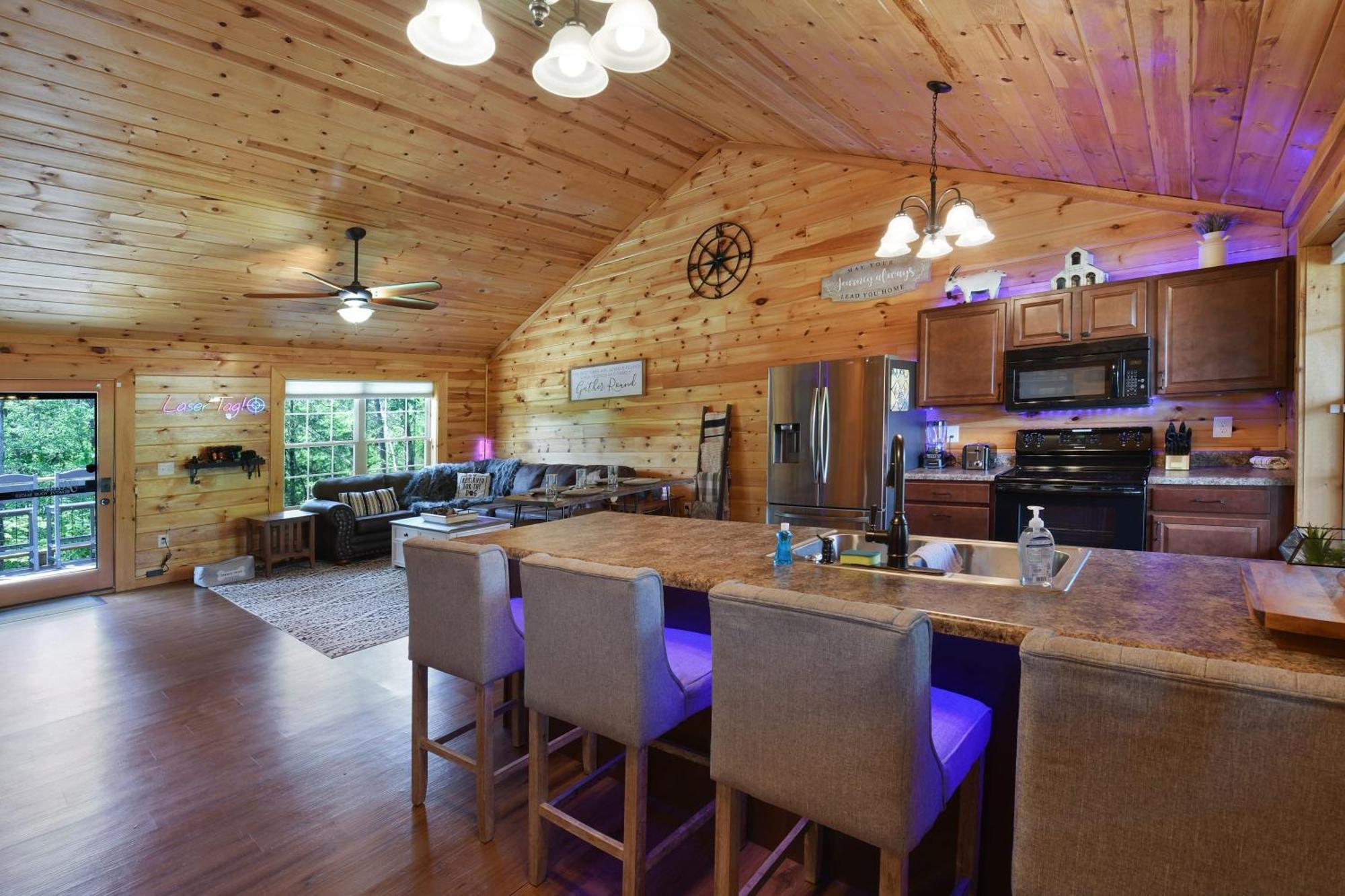 Enchanted Forest Cabin And Teepee! Lights & Laser Show! Private Hot Tub! Unique Stay! Сивиървил Екстериор снимка